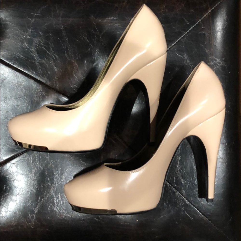 Lanvin pumps